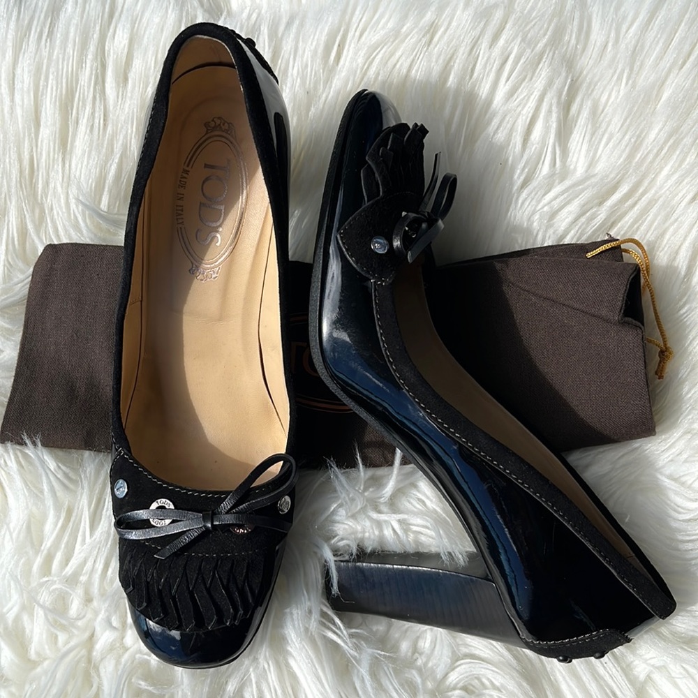 Tod’s Black Patent Leather/Suede Fringe Loafer Pumps Heels